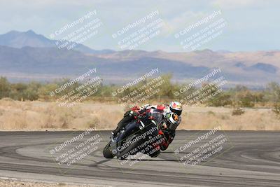 media/Nov-16-2025-Race Pace (Sun) [[8c5fa54630]]/Verified Riders/7-Turn 4 (1155am)/